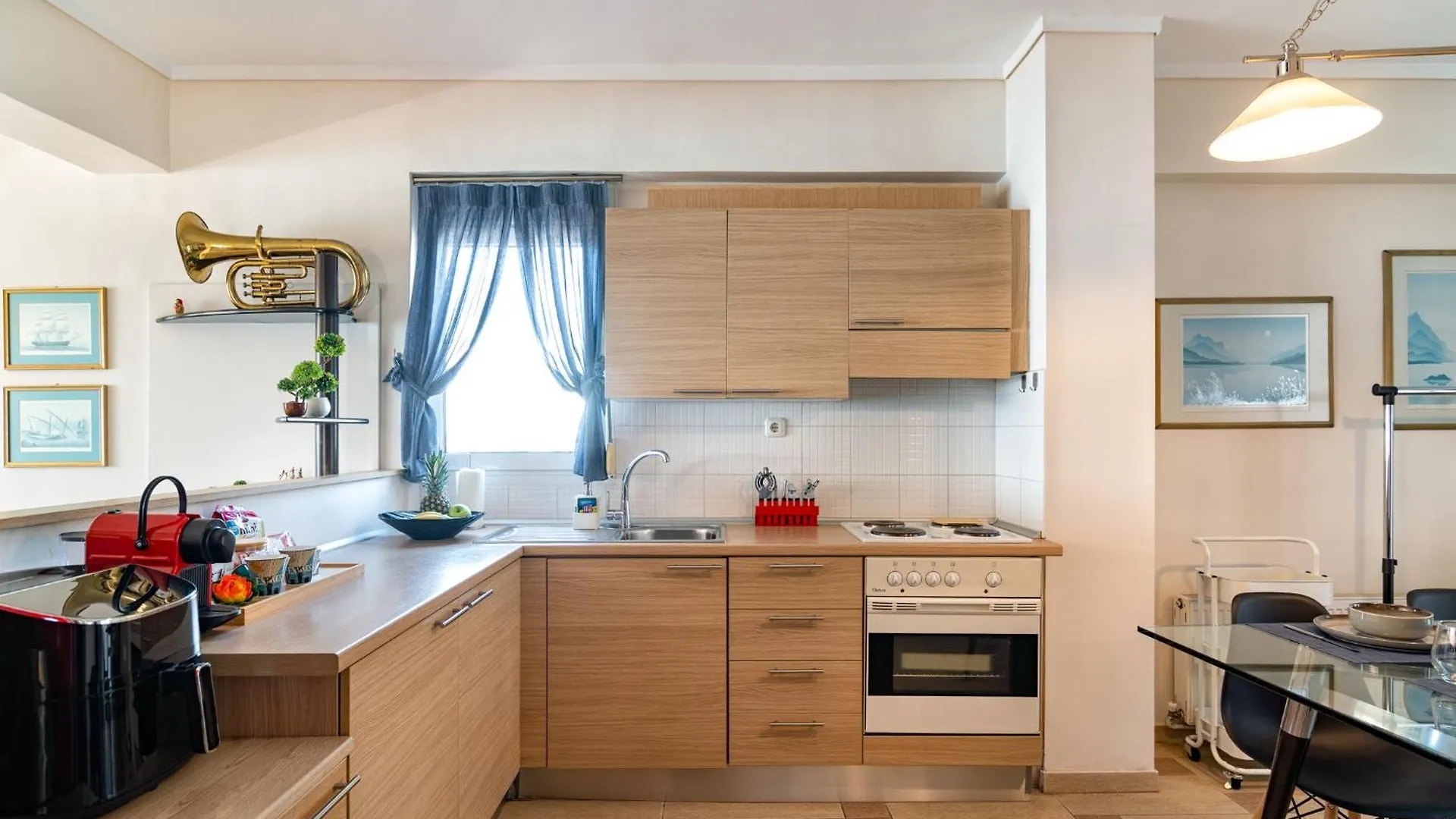 Apartment With Marina View Selanik